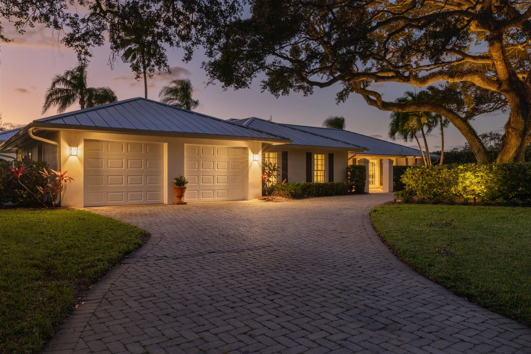 待售: $3,395,000 (4 贝兹, 4 浴室, 3825 平方英尺)