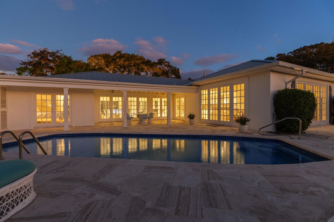 待售: $3,395,000 (4 贝兹, 4 浴室, 3825 平方英尺)