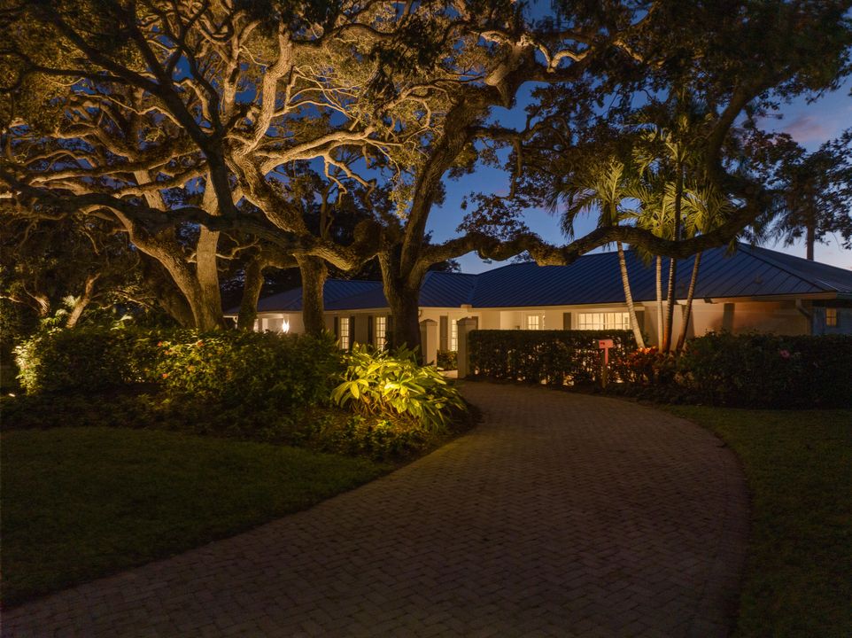 待售: $3,395,000 (4 贝兹, 4 浴室, 3825 平方英尺)