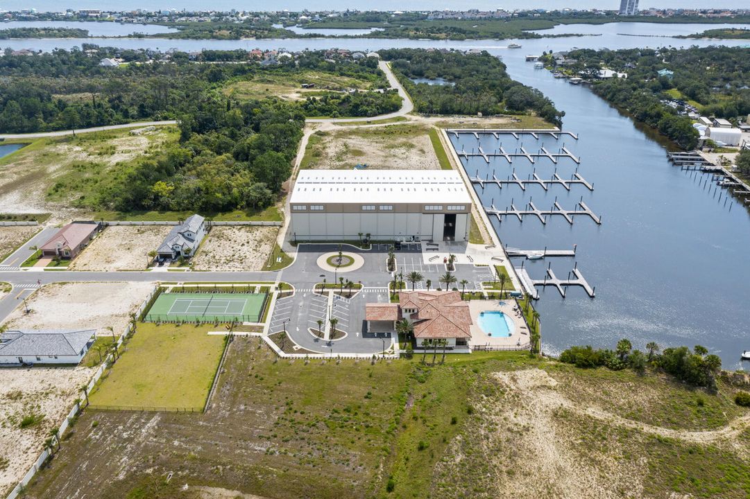 For Sale: $895,000 (2 beds, 2 baths, 2774 Square Feet)