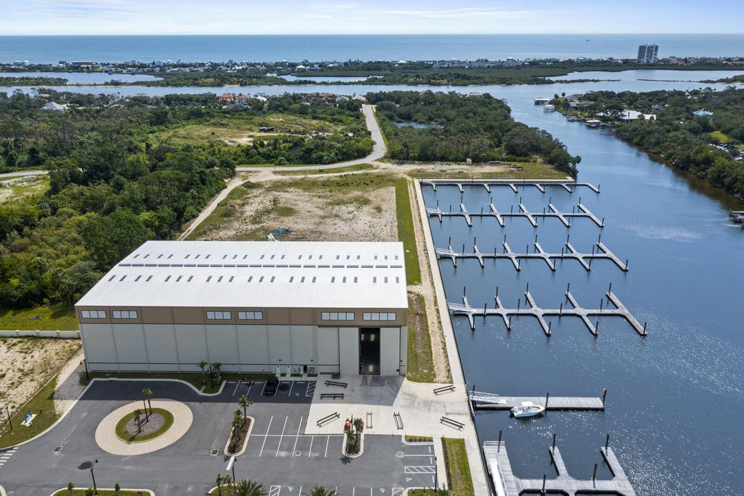 For Sale: $895,000 (2 beds, 2 baths, 2774 Square Feet)