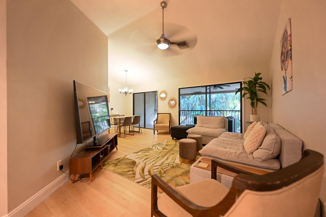 En Renta: $3,150 (2 camas, 2 baños, 1110 Pies cuadrados)