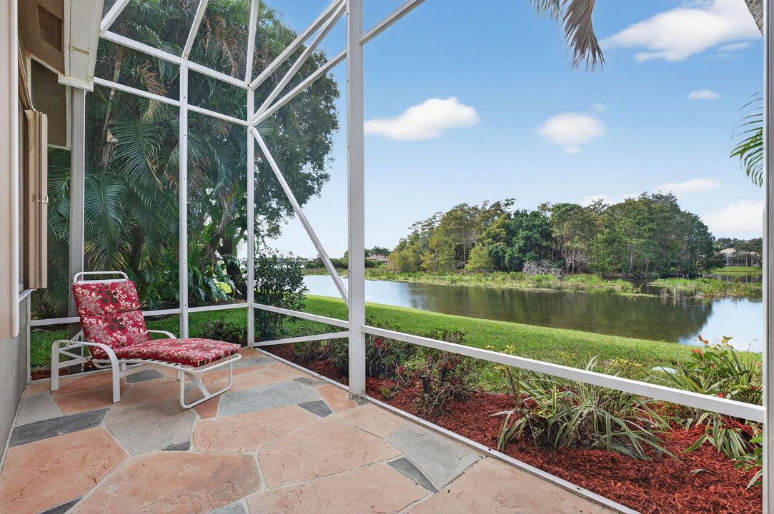 合同活跃: $625,000 (3 贝兹, 2 浴室, 2810 平方英尺)