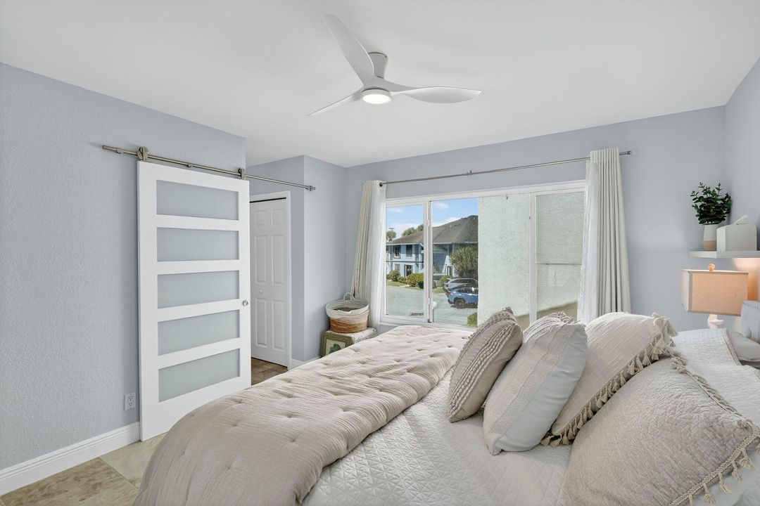 For Rent: $3,000 (2 beds, 2 baths, 1250 Square Feet)