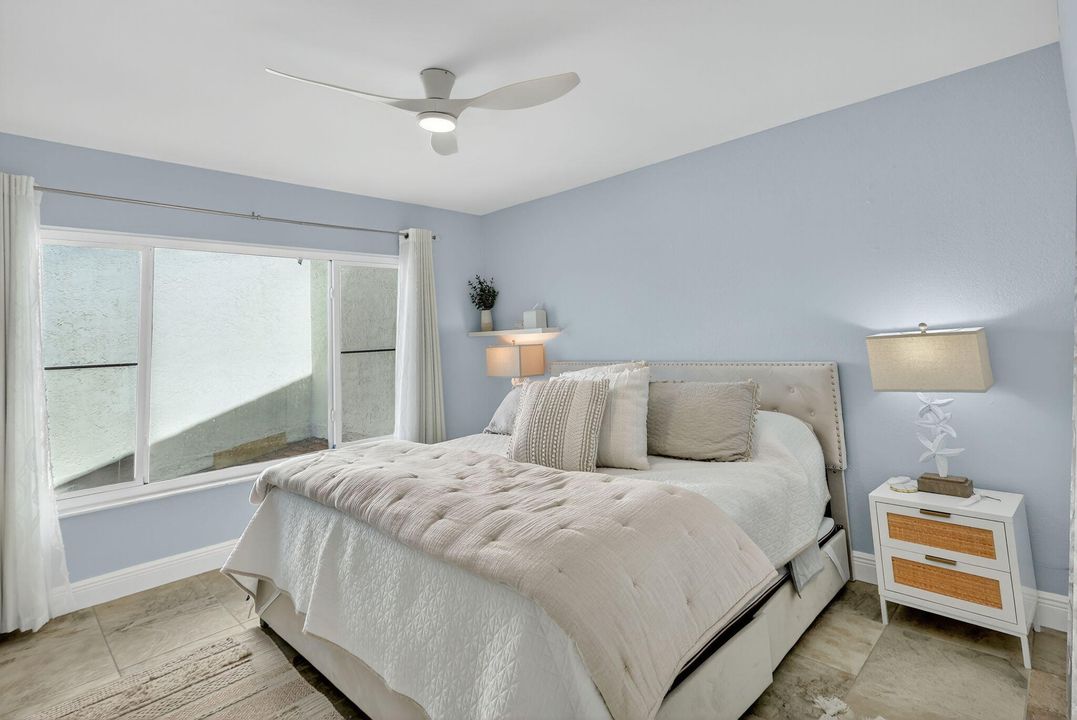 For Rent: $3,000 (2 beds, 2 baths, 1250 Square Feet)