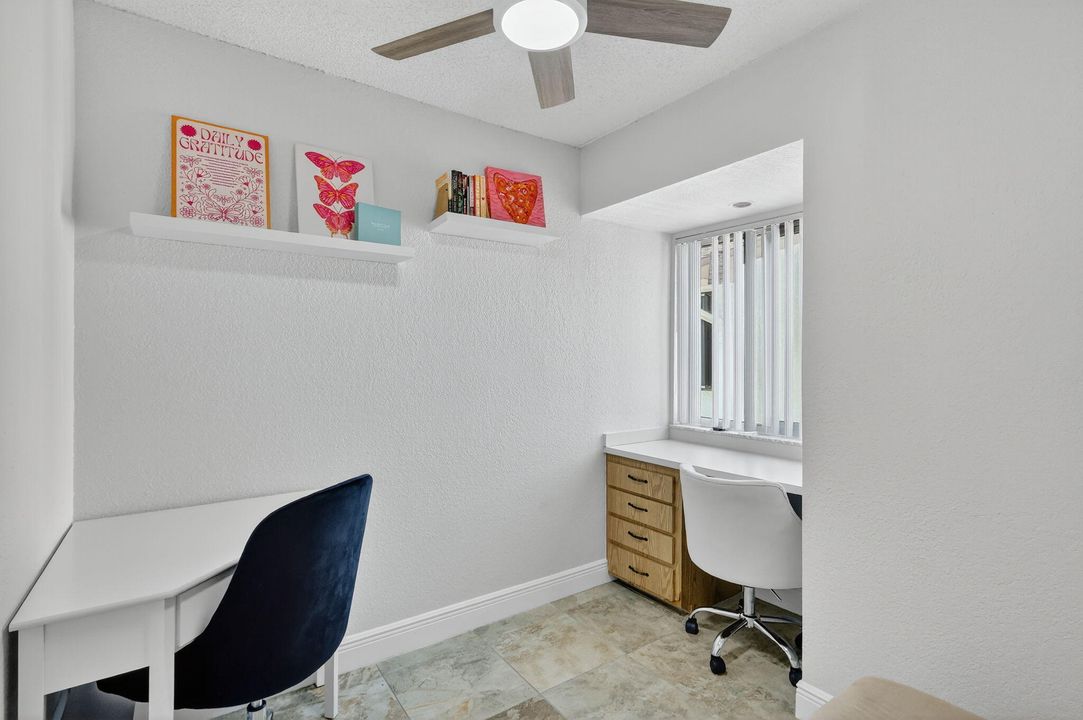 For Rent: $3,000 (2 beds, 2 baths, 1250 Square Feet)