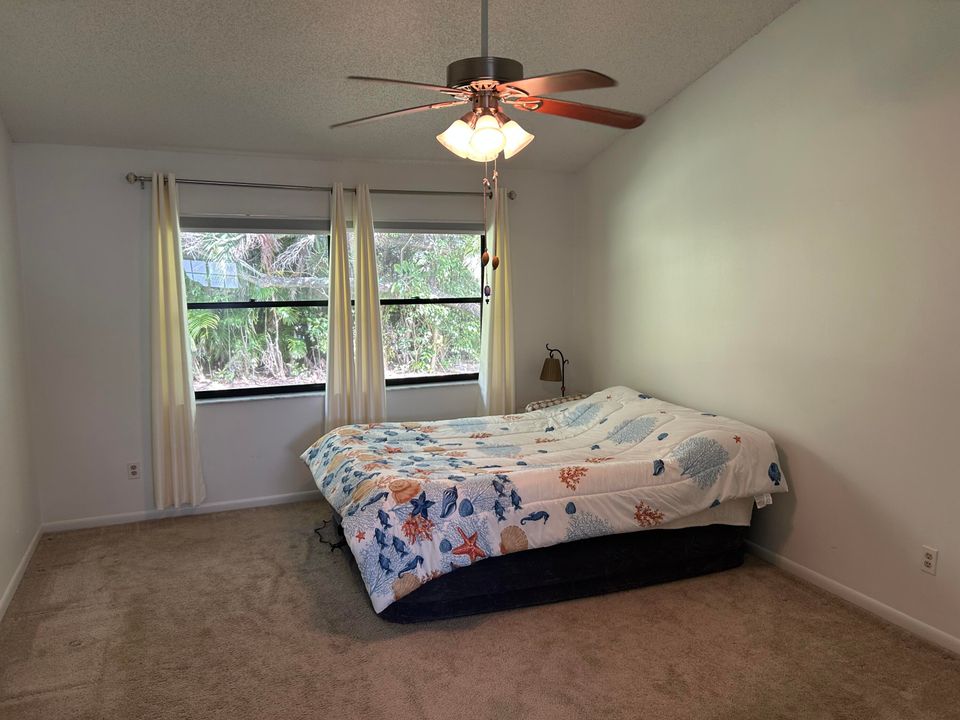 En Venta: $225,000 (2 camas, 2 baños, 1831 Pies cuadrados)