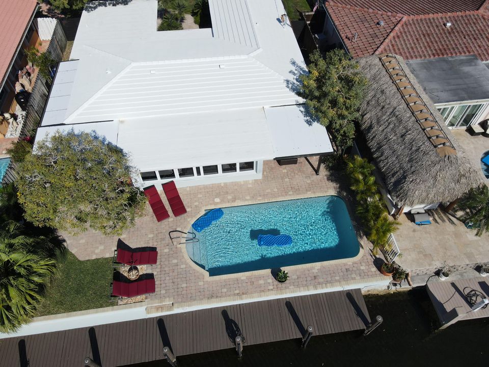 For Rent: $12,000 (2 beds, 2 baths, 1400 Square Feet)