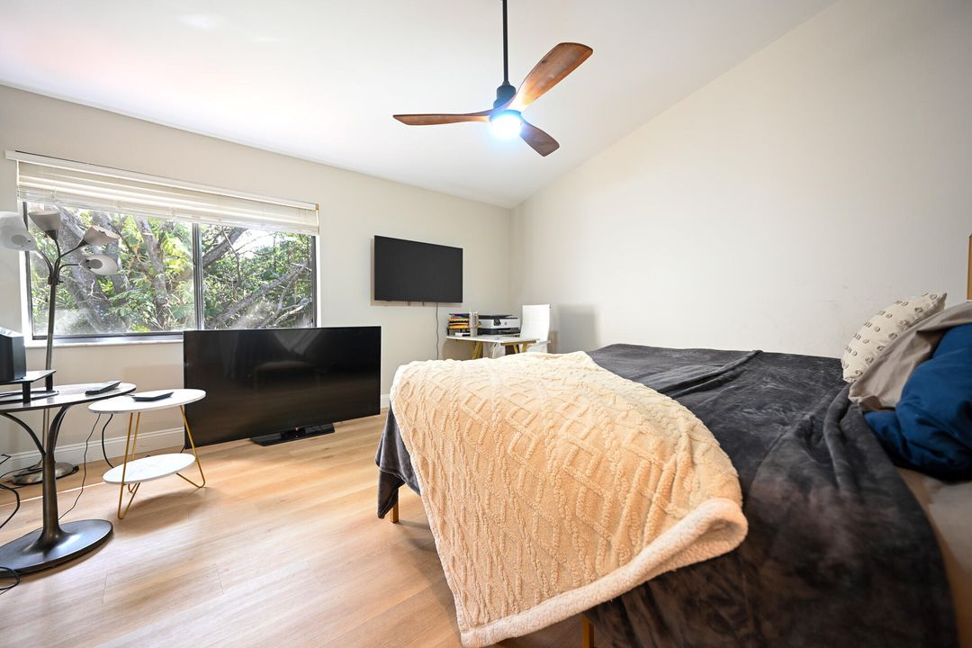 En Renta: $3,150 (2 camas, 2 baños, 1110 Pies cuadrados)