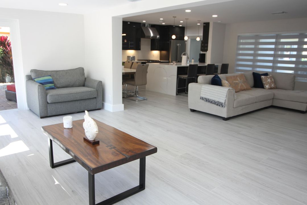 For Rent: $12,000 (2 beds, 2 baths, 1400 Square Feet)