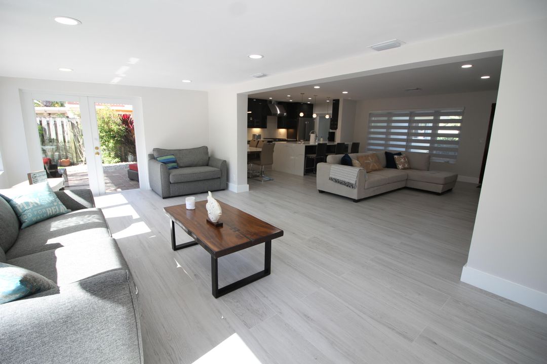 For Rent: $12,000 (2 beds, 2 baths, 1400 Square Feet)