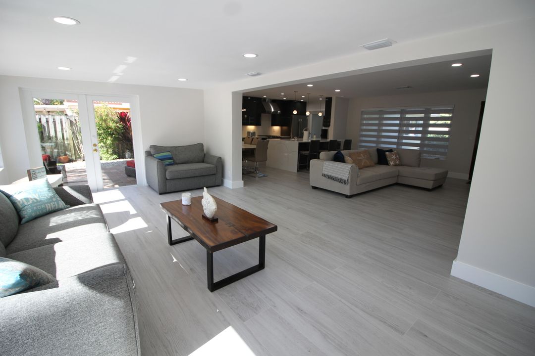 For Rent: $12,000 (2 beds, 2 baths, 1400 Square Feet)