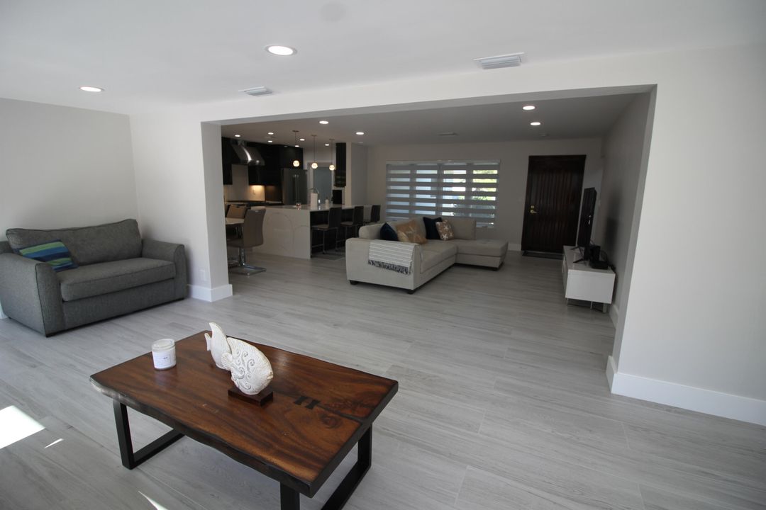 For Rent: $12,000 (2 beds, 2 baths, 1400 Square Feet)