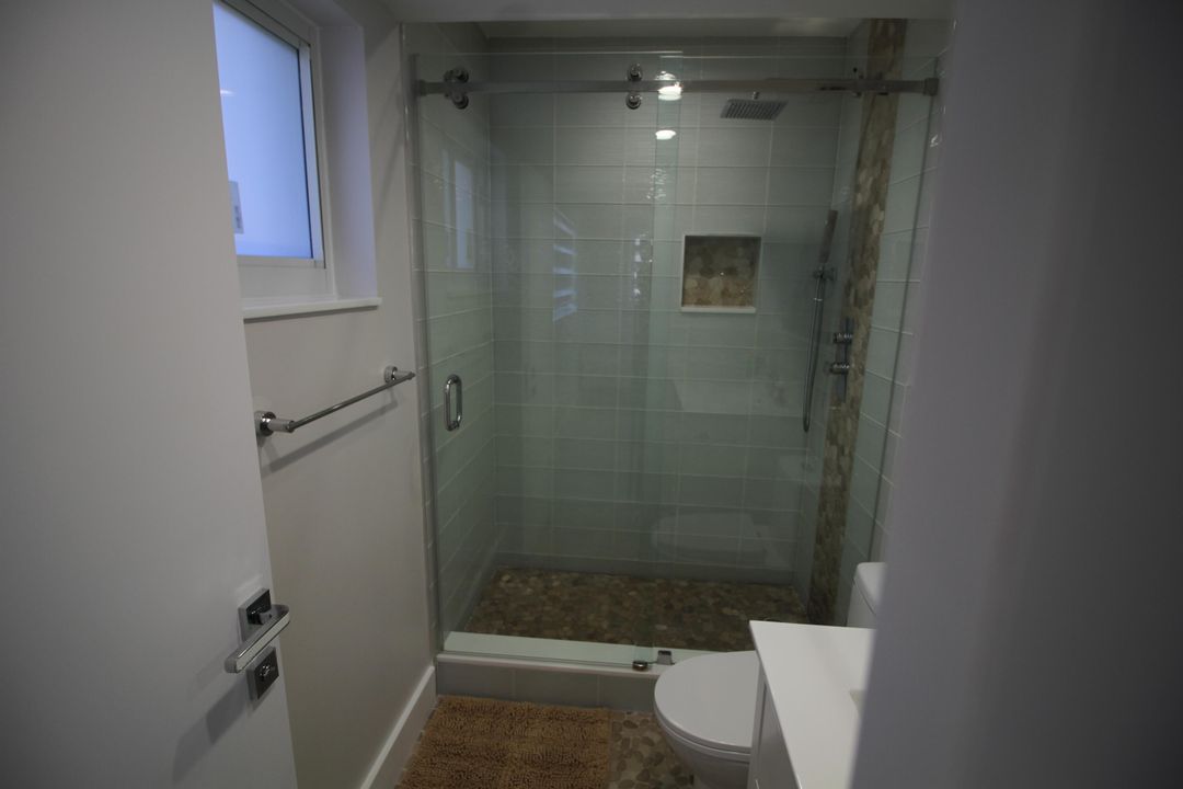 For Rent: $12,000 (2 beds, 2 baths, 1400 Square Feet)