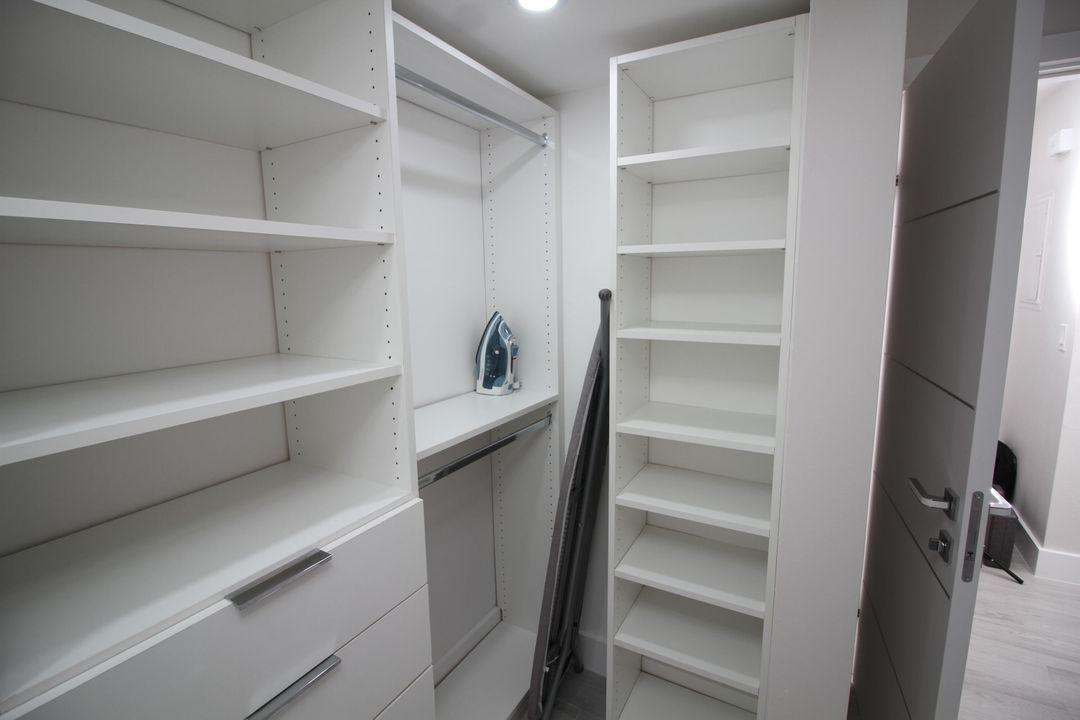 For Rent: $12,000 (2 beds, 2 baths, 1400 Square Feet)