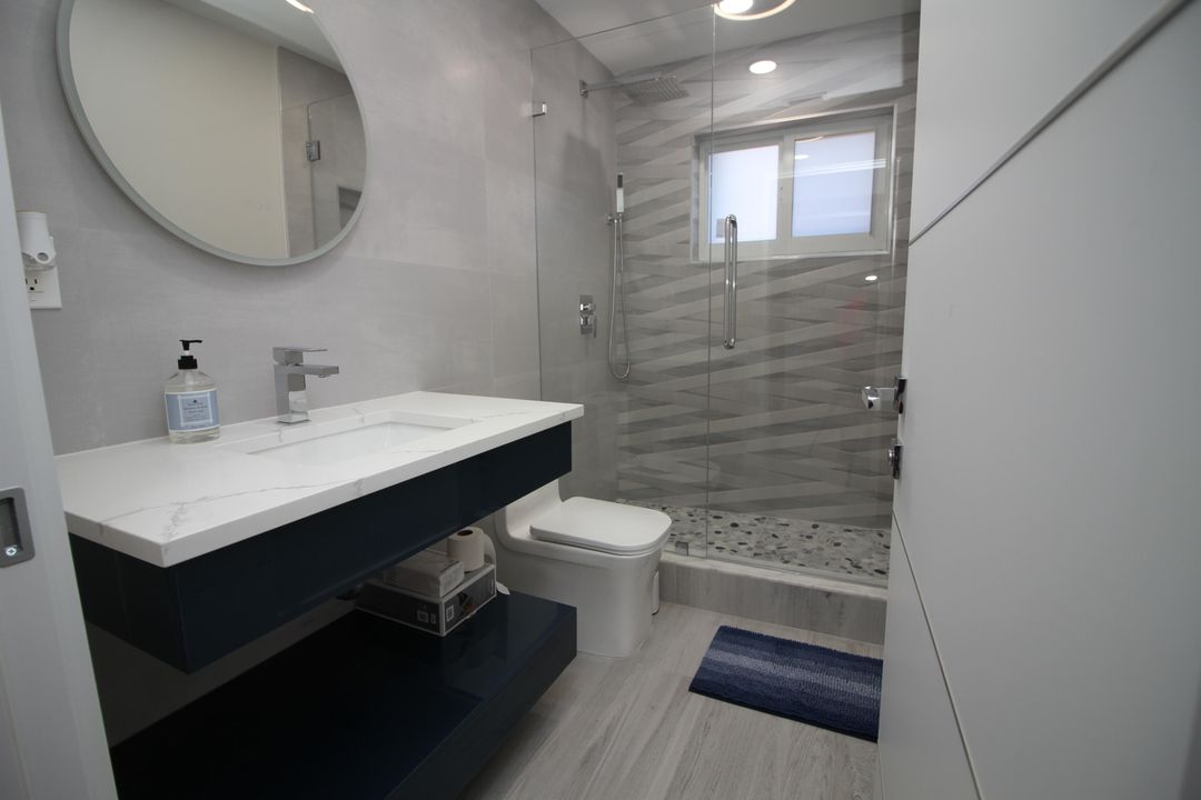 For Rent: $12,000 (2 beds, 2 baths, 1400 Square Feet)