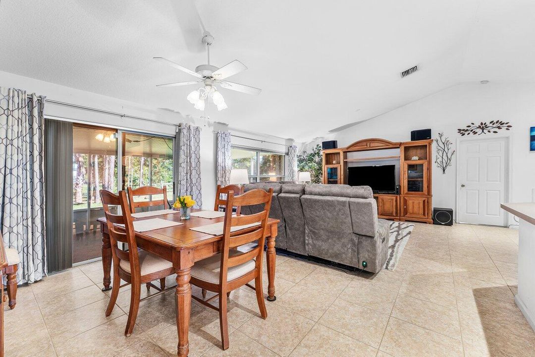 For Sale: $635,000 (4 beds, 3 baths, 1918 Square Feet)