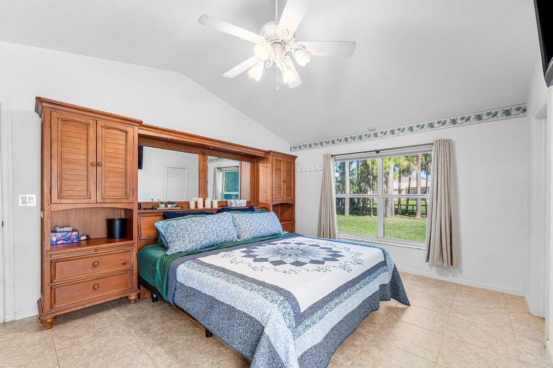 For Sale: $635,000 (4 beds, 3 baths, 1918 Square Feet)