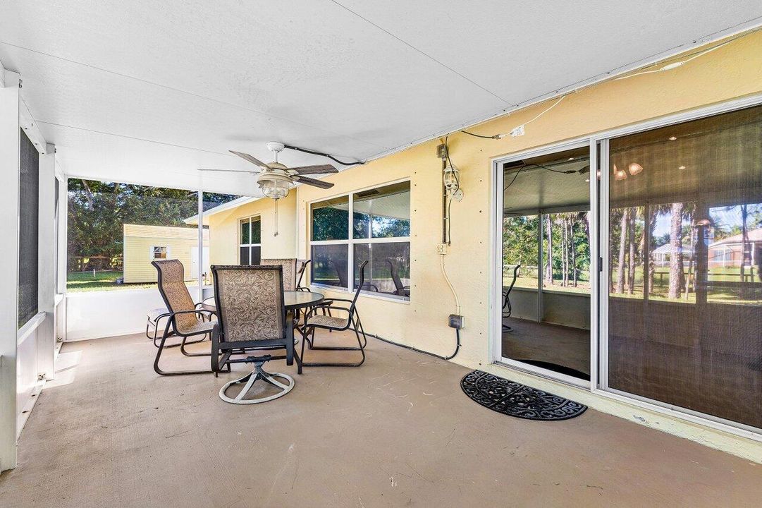 For Sale: $635,000 (4 beds, 3 baths, 1918 Square Feet)