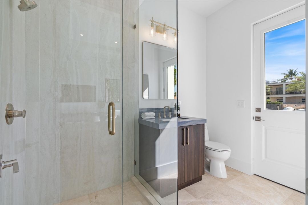 En Venta: $6,950,000 (5 camas, 6 baños, 4738 Pies cuadrados)