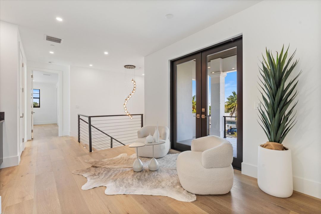 En Venta: $6,950,000 (5 camas, 6 baños, 4738 Pies cuadrados)