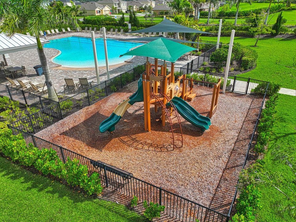 For Rent: $3,200 (3 beds, 2 baths, 2023 Square Feet)