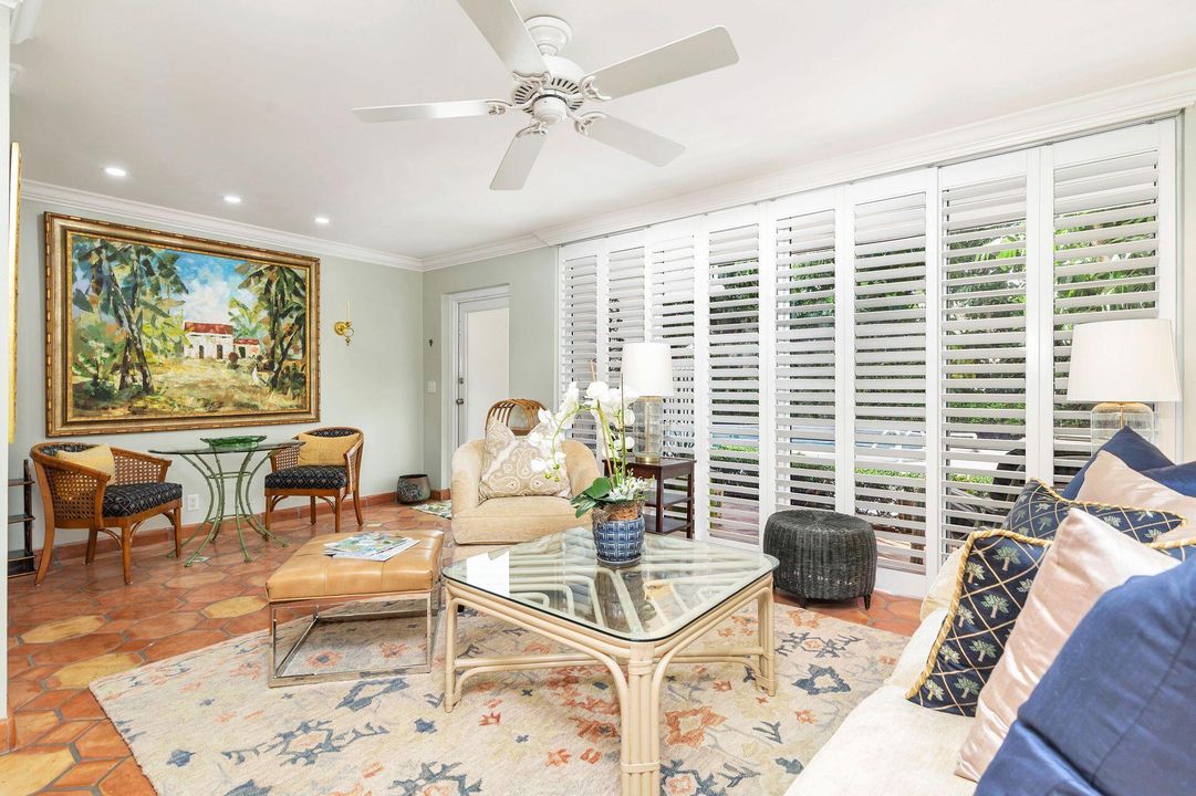 For Rent: $7,500 (1 beds, 1 baths, 595 Square Feet)