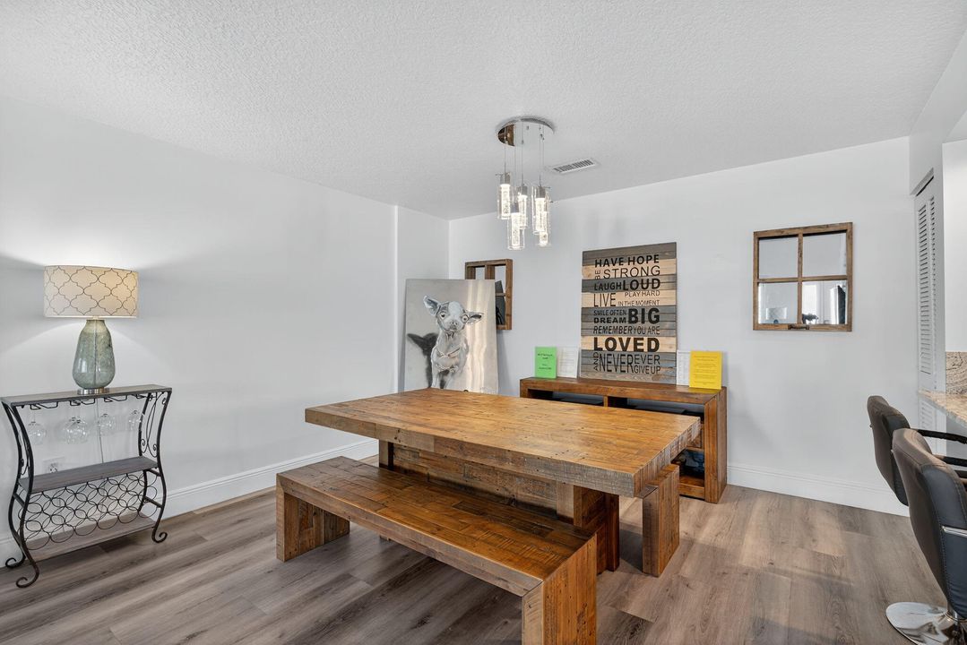 На продажу: $795,000 (3 спален, 2 ванн, 1640 Квадратных фут)