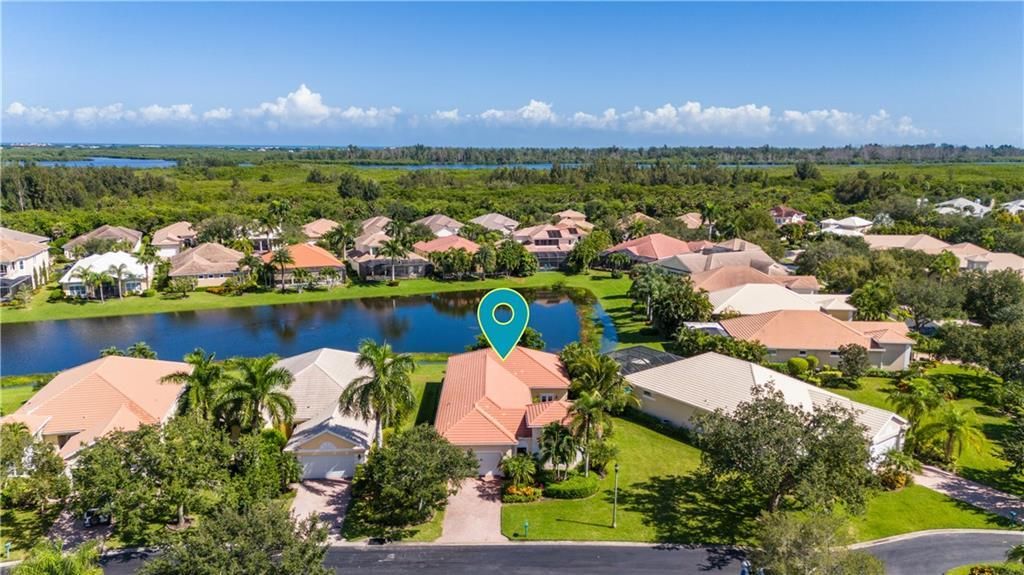 For Sale: $749,000 (3 beds, 3 baths, 2636 Square Feet)