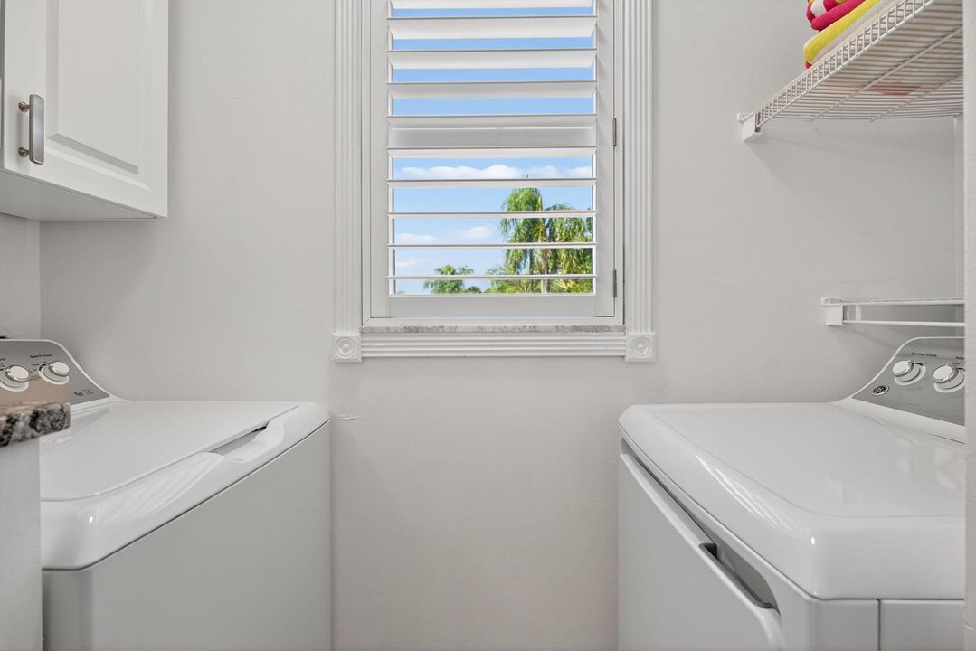 На продажу: $795,000 (3 спален, 2 ванн, 1640 Квадратных фут)