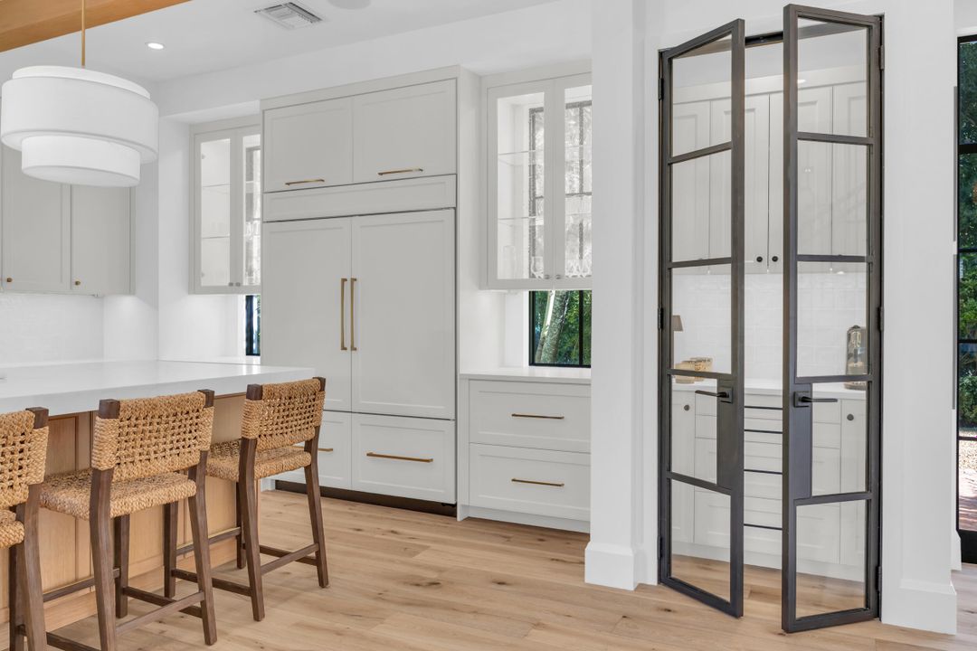 For Sale: $15,000,000 (4 beds, 3 baths, 3458 Square Feet)