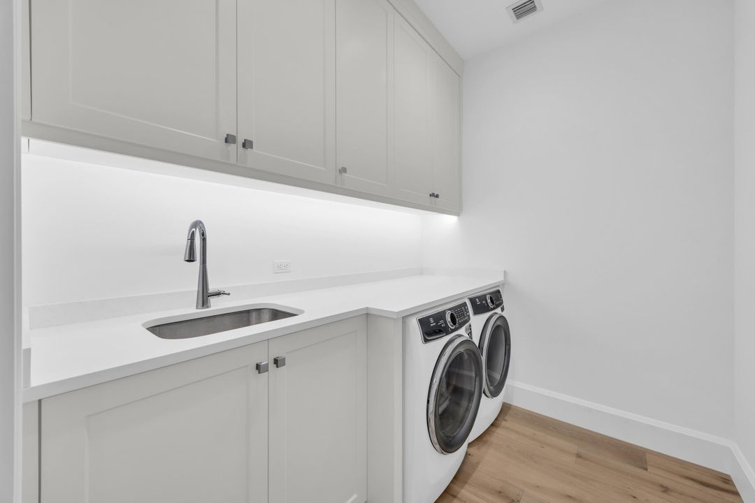 For Sale: $15,000,000 (4 beds, 3 baths, 3458 Square Feet)