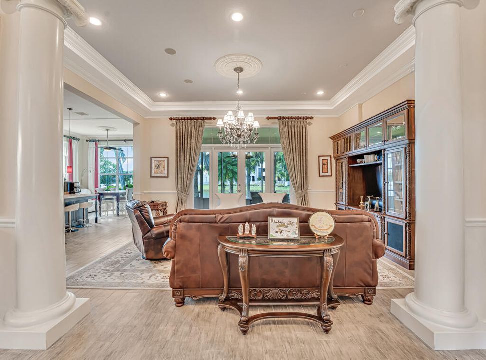 For Sale: $995,000 (3 beds, 3 baths, 3158 Square Feet)