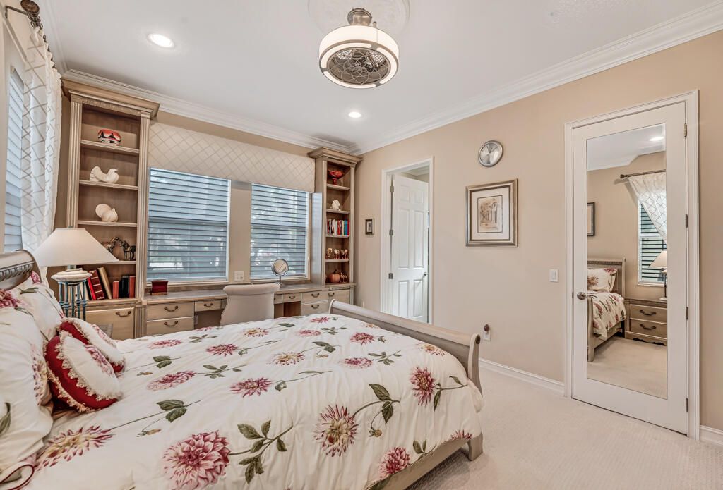 For Sale: $995,000 (3 beds, 3 baths, 3158 Square Feet)