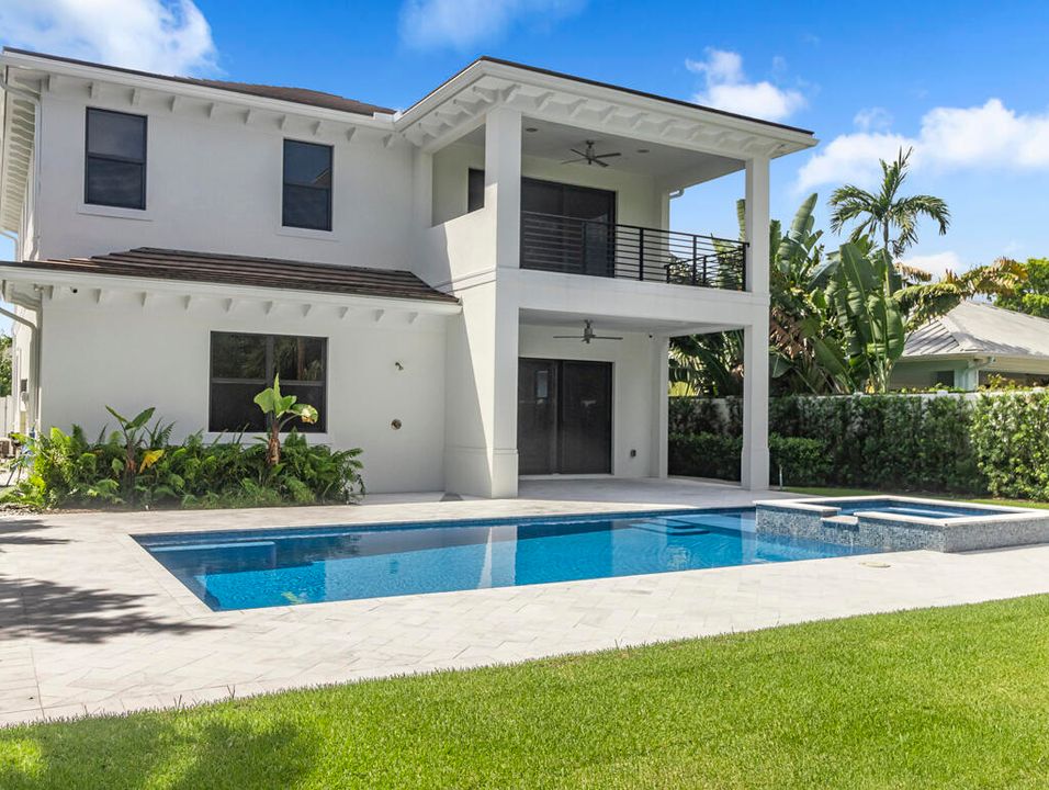 For Sale: $4,295,000 (5 beds, 4 baths, 4312 Square Feet)