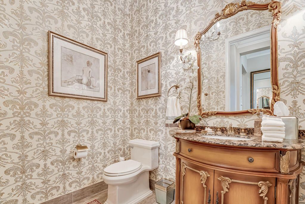 For Sale: $995,000 (3 beds, 3 baths, 3158 Square Feet)