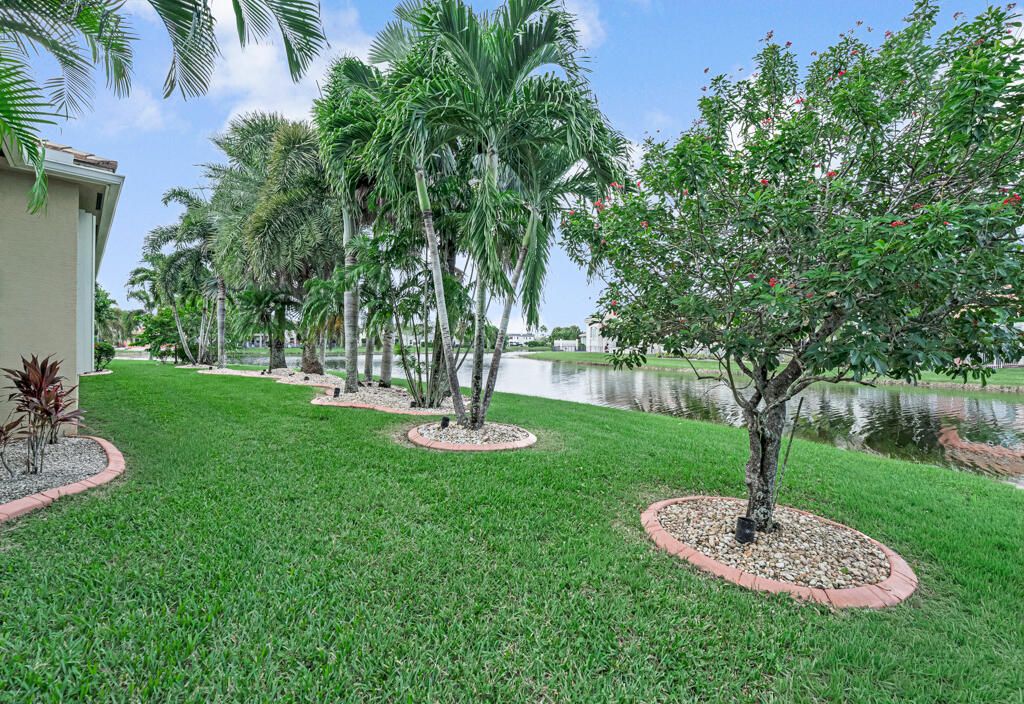 For Sale: $995,000 (3 beds, 3 baths, 3158 Square Feet)