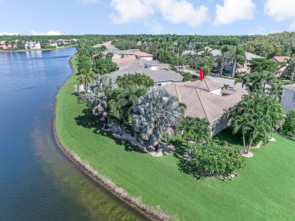 For Sale: $995,000 (3 beds, 3 baths, 3158 Square Feet)