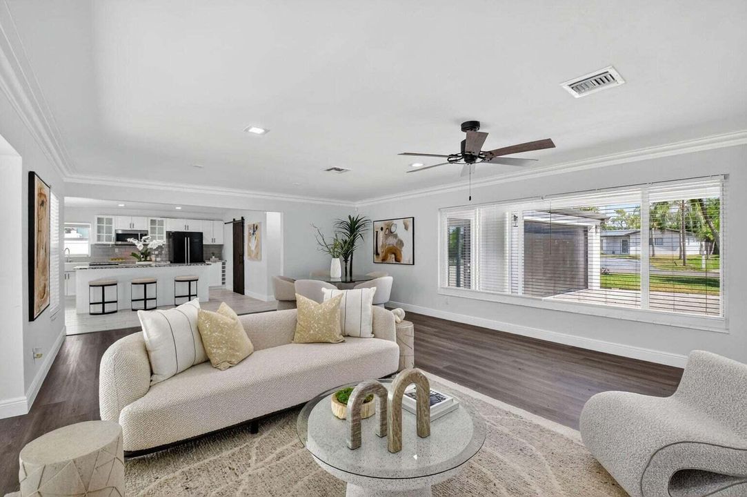 For Rent: $5,500 (3 beds, 2 baths, 2009 Square Feet)