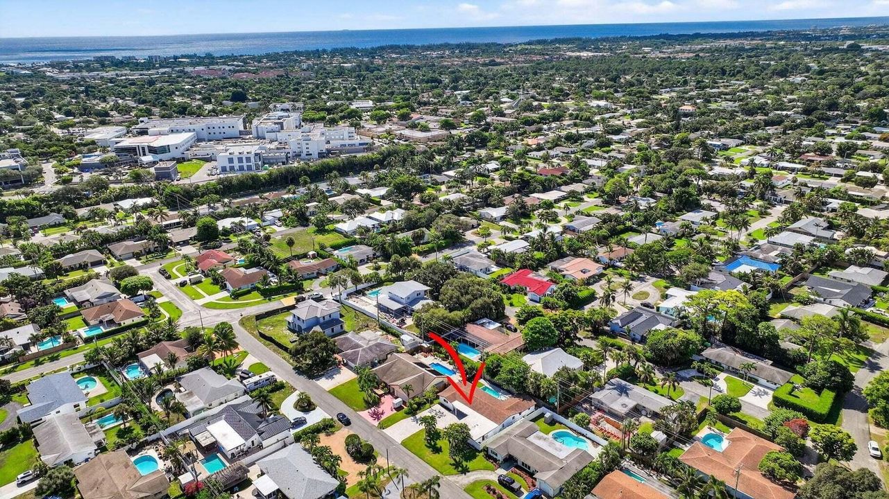 For Rent: $5,500 (3 beds, 2 baths, 2009 Square Feet)