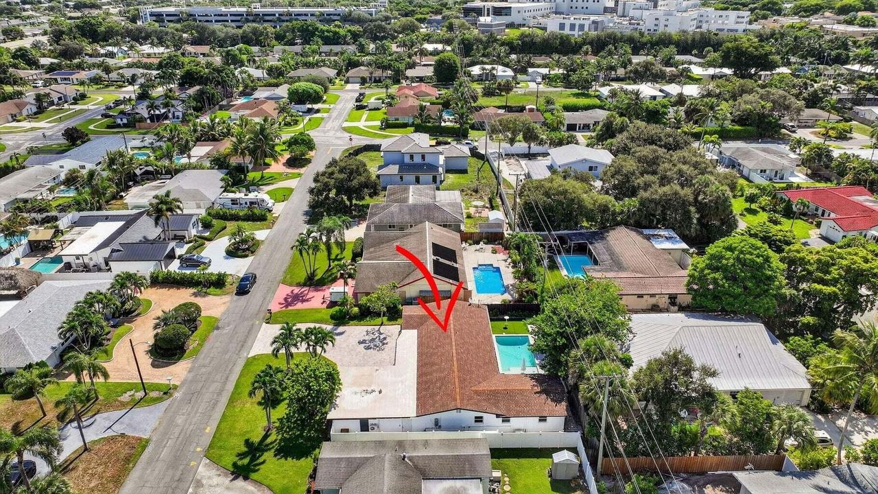 For Rent: $5,500 (3 beds, 2 baths, 2009 Square Feet)