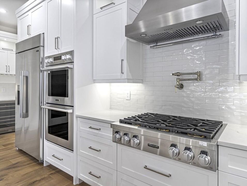 For Sale: $4,295,000 (5 beds, 4 baths, 4312 Square Feet)