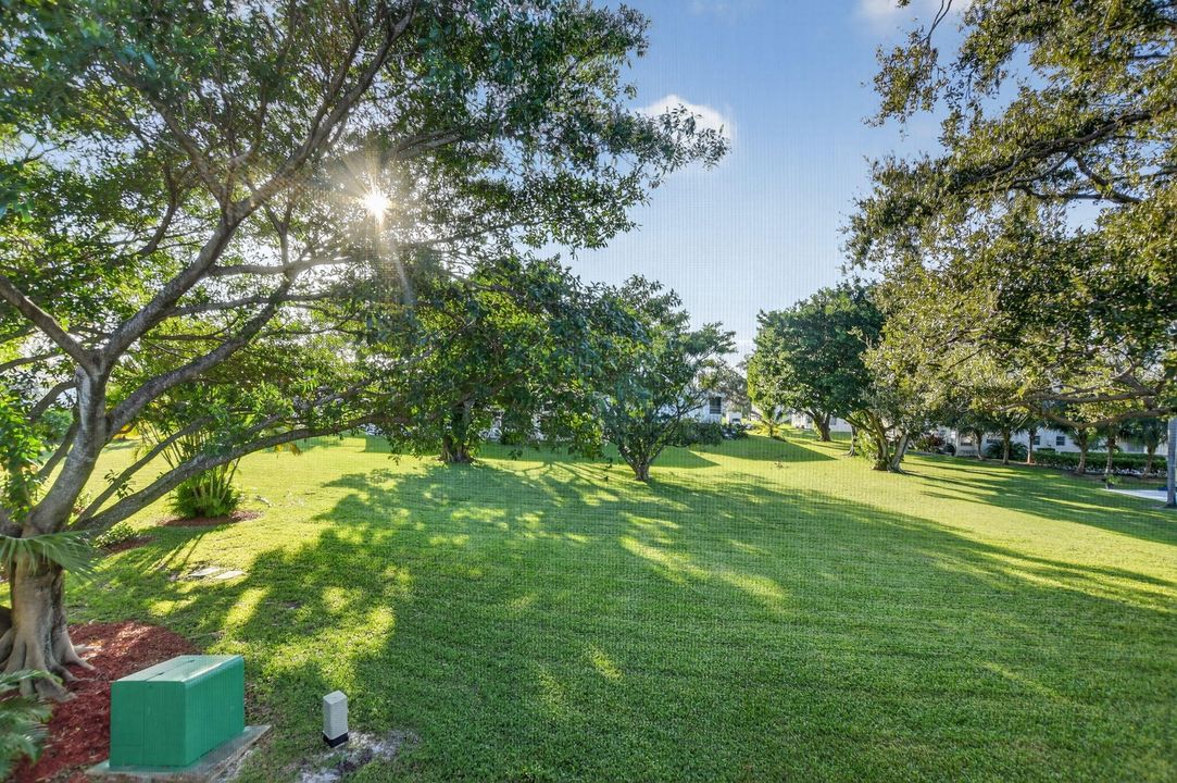 На продажу: $85,000 (1 спален, 1 ванн, 585 Квадратных фут)