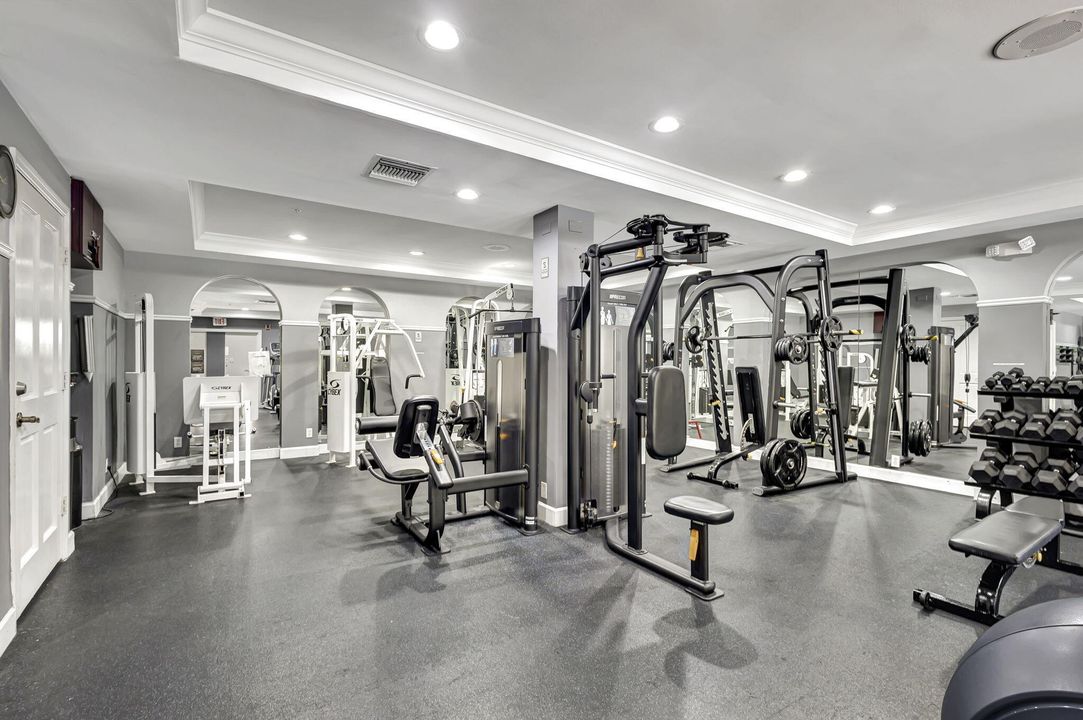 Active With Contract: $3,450 (2 beds, 2 baths, 1120 Square Feet)