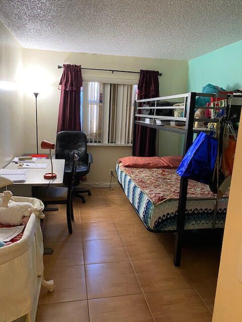 На продажу: $338,000 (3 спален, 2 ванн, 1722 Квадратных фут)