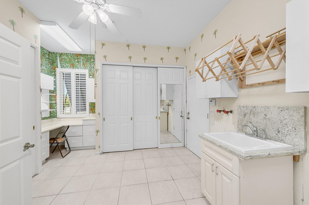 For Sale: $729,000 (3 beds, 2 baths, 2782 Square Feet)