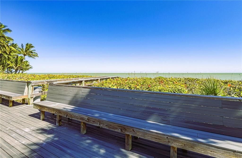 For Rent: $3,400 (2 beds, 2 baths, 1900 Square Feet)