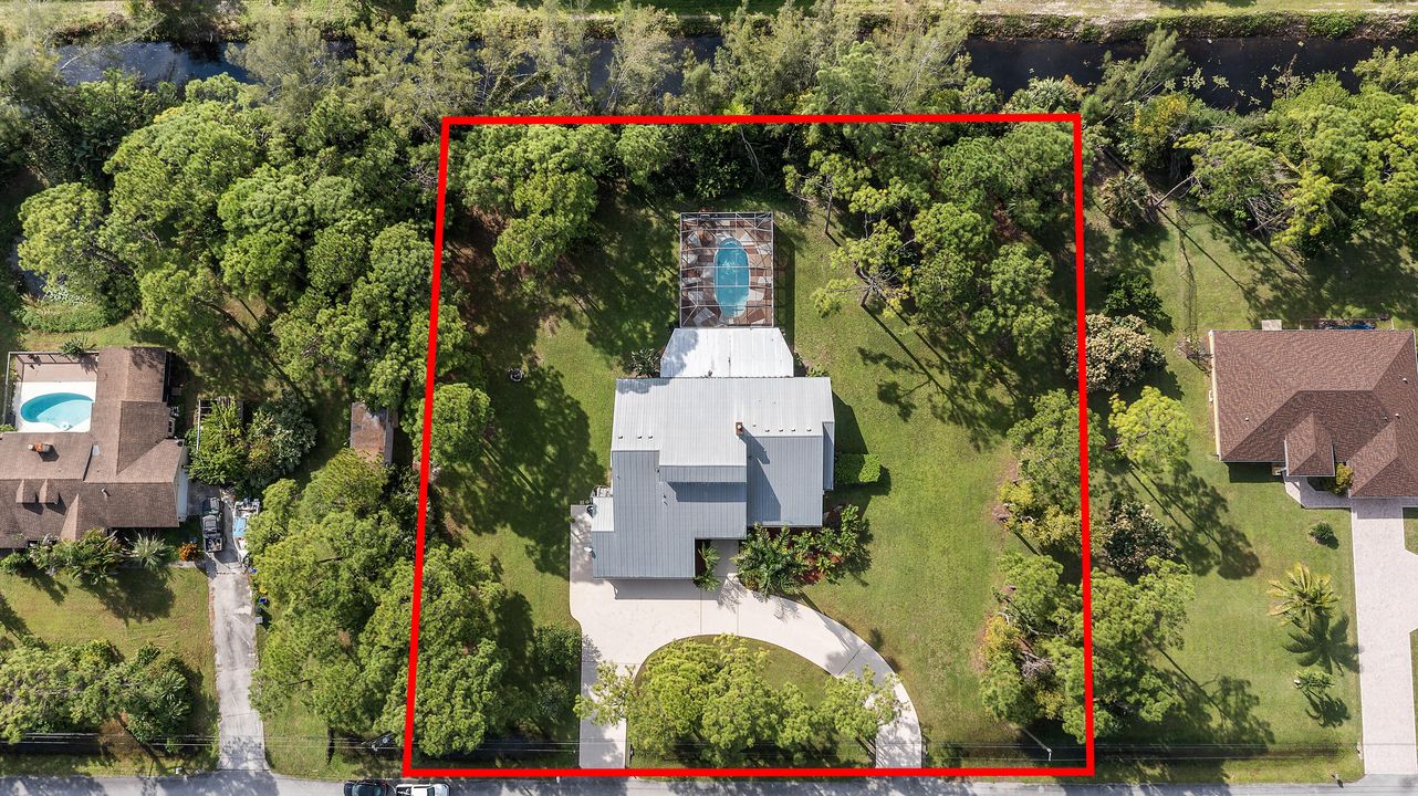 For Sale: $729,000 (3 beds, 2 baths, 2782 Square Feet)