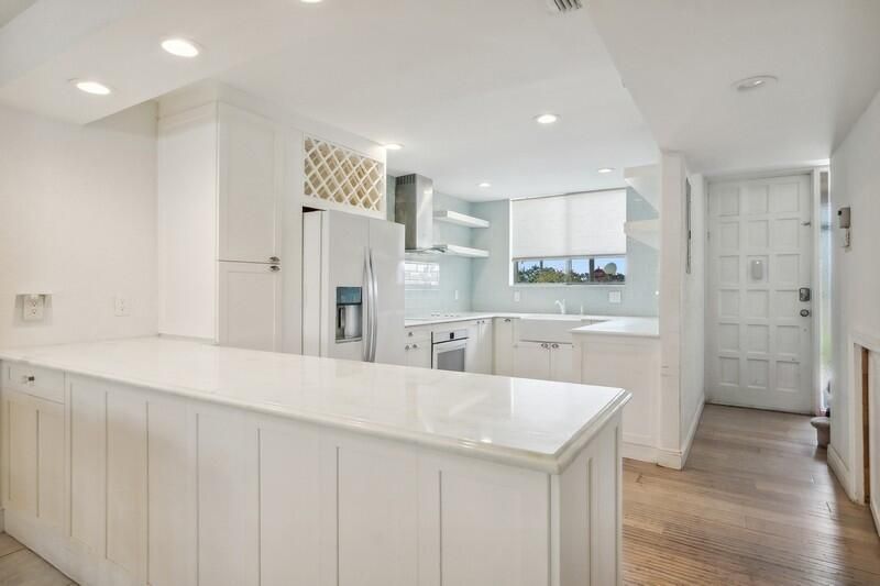 待售: $199,000 (3 贝兹, 2 浴室, 1464 平方英尺)