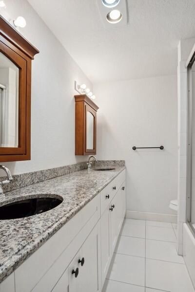 待售: $199,000 (3 贝兹, 2 浴室, 1464 平方英尺)